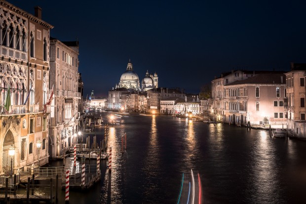 Libra-Venecia